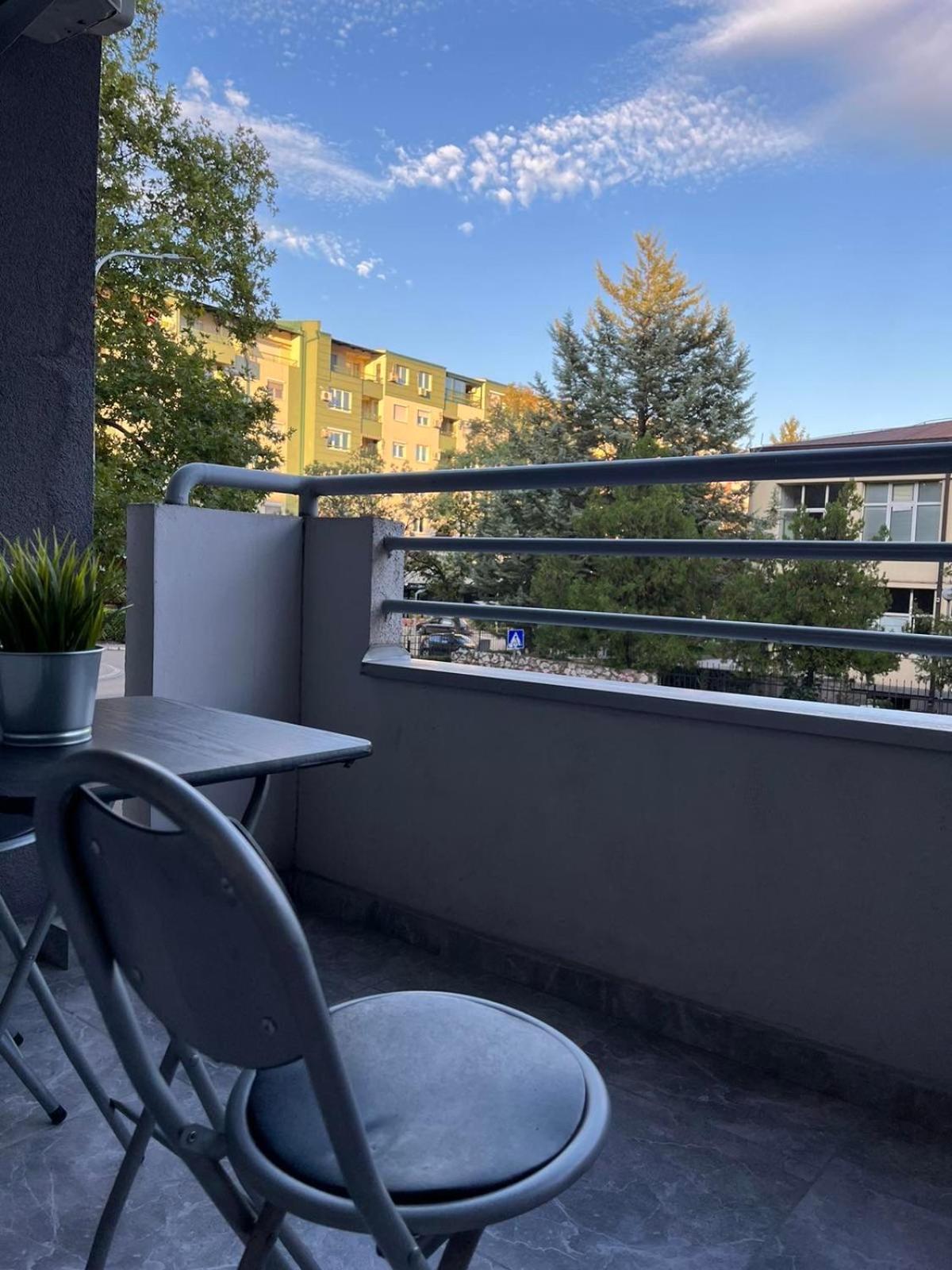 Best Value-Apartment In Skopje Exterior photo