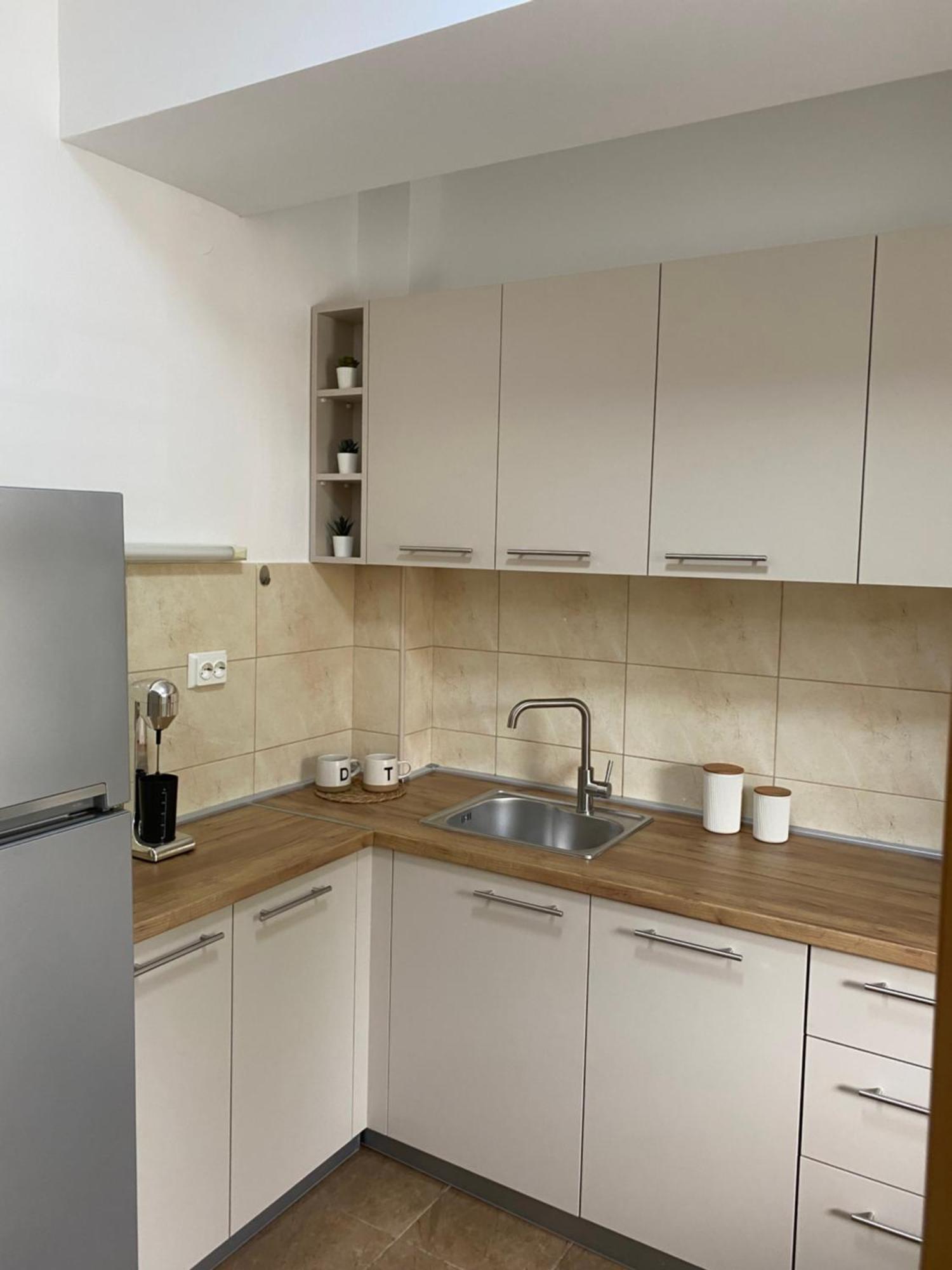 Best Value-Apartment In Skopje Exterior photo