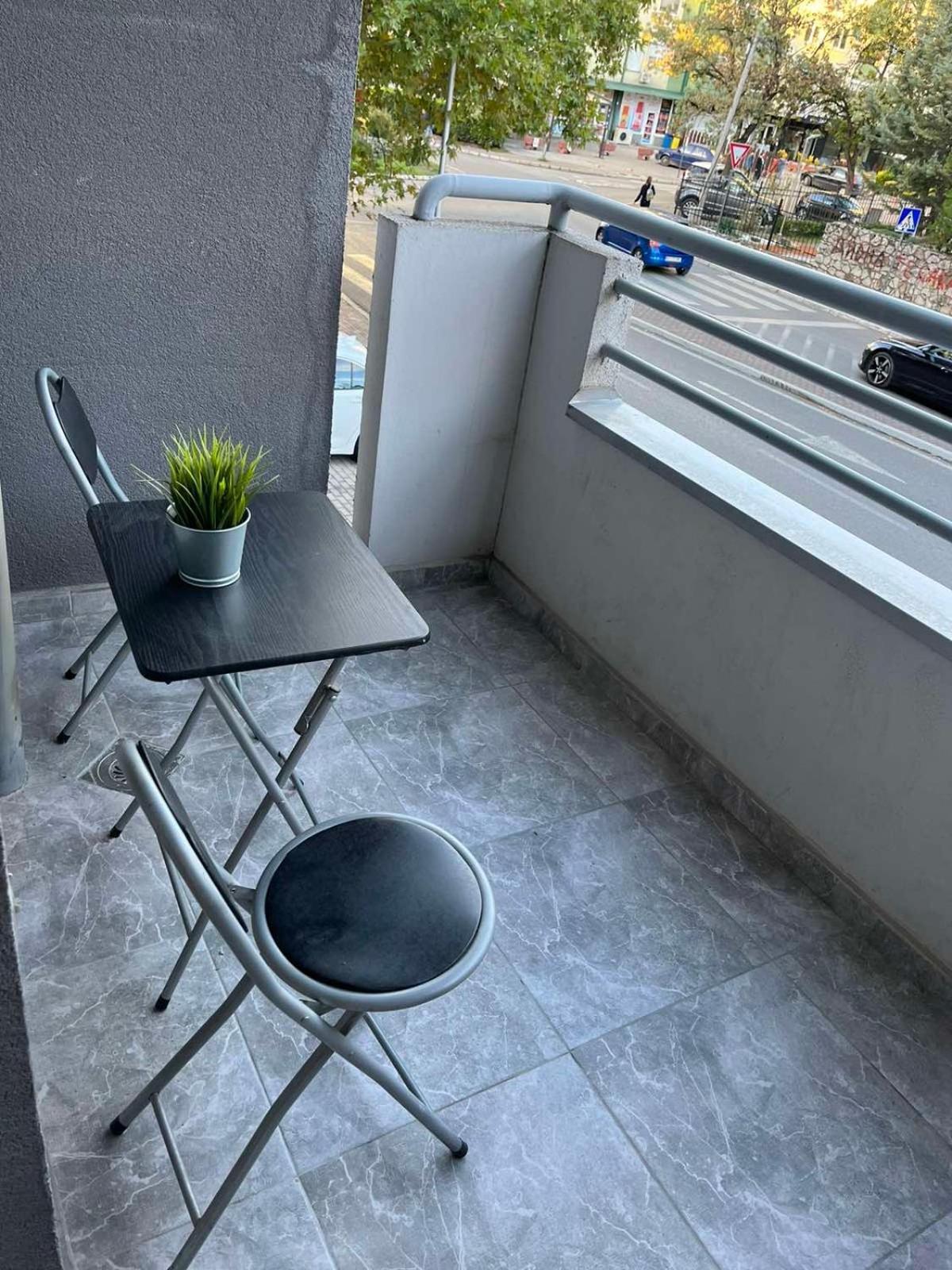 Best Value-Apartment In Skopje Exterior photo
